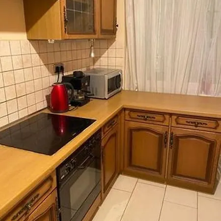 Nyari Szallas Apartment